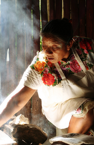 Las cocineras tradicionales son un cúmulo de conocimientos. // Foto: Especial.
