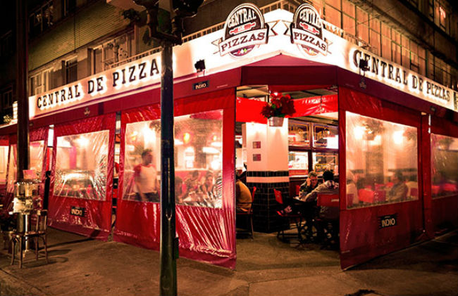 La primera sucursal en abrir fue Escandón, en 2012. // Foto: Central de Pizzas (vía Facebook).