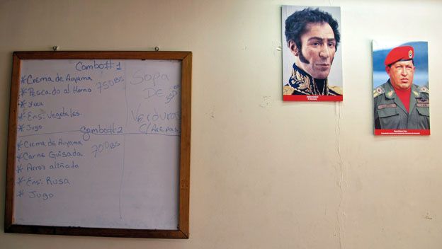 Chávez y Bolívar en el menú de los restaurantes nutritivos del gobierno.