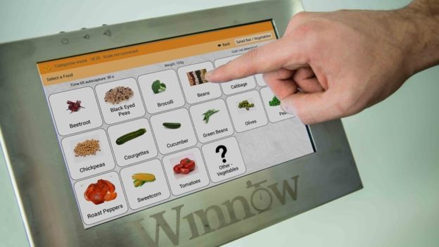 El sistema Winnow tiene como objetivo ayudar a las cocinas comerciales a llevar un registro de lo que desperdicia y así reducir la cantidad de basura orgánica. // Foto: Winnow.