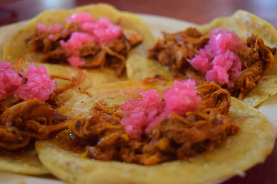 La cochinita pibil, tal vez el plato de la cocina yucateca más popular en todo México. // Foto: Mayra Zepeda.