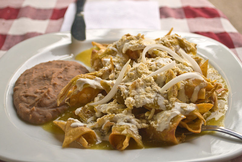 01_Chilaquiles_verdes_con_frijoles_chinos
