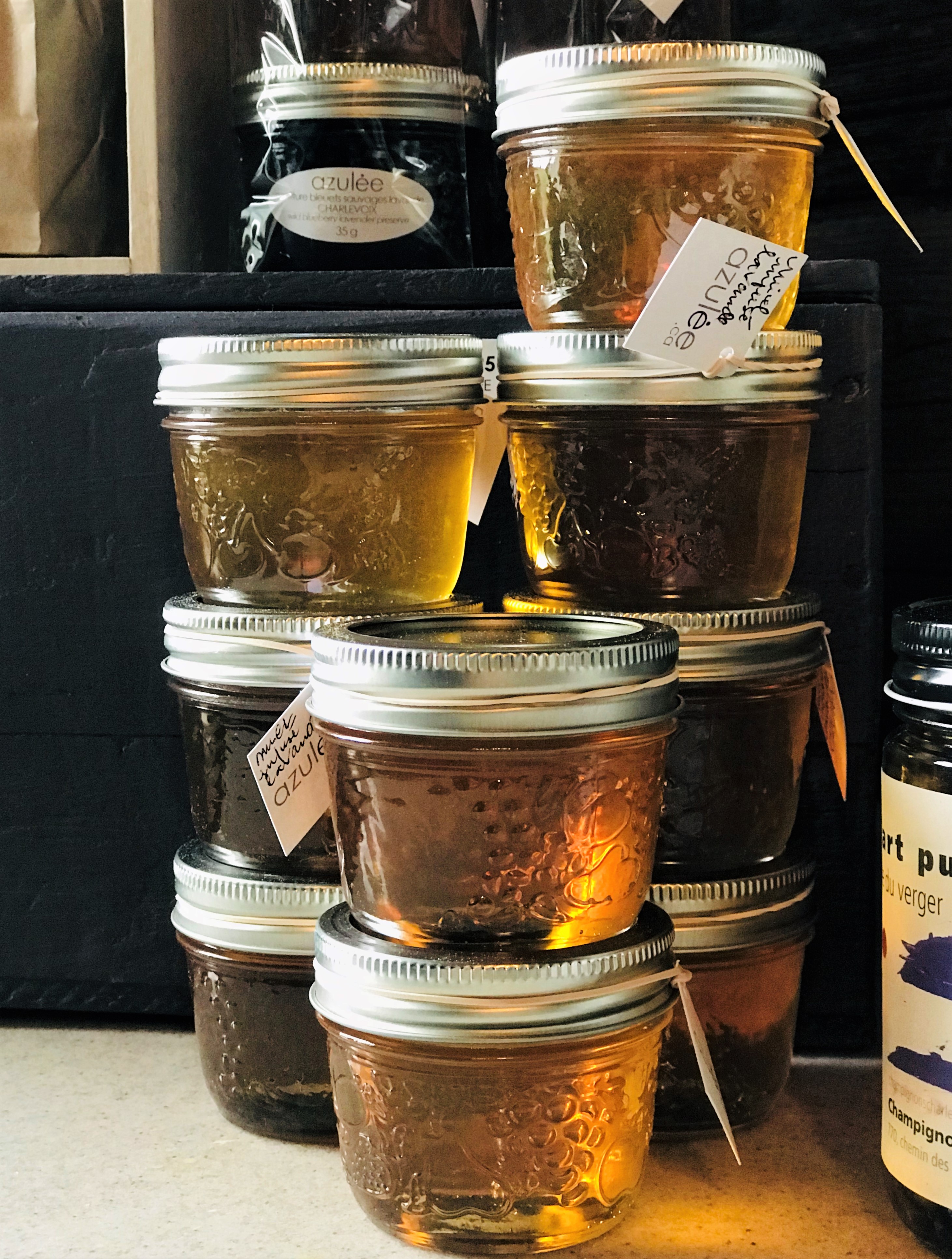 Miel orgánica de Azulée en la ruta del sabor de Charlevoix, Quebec.
