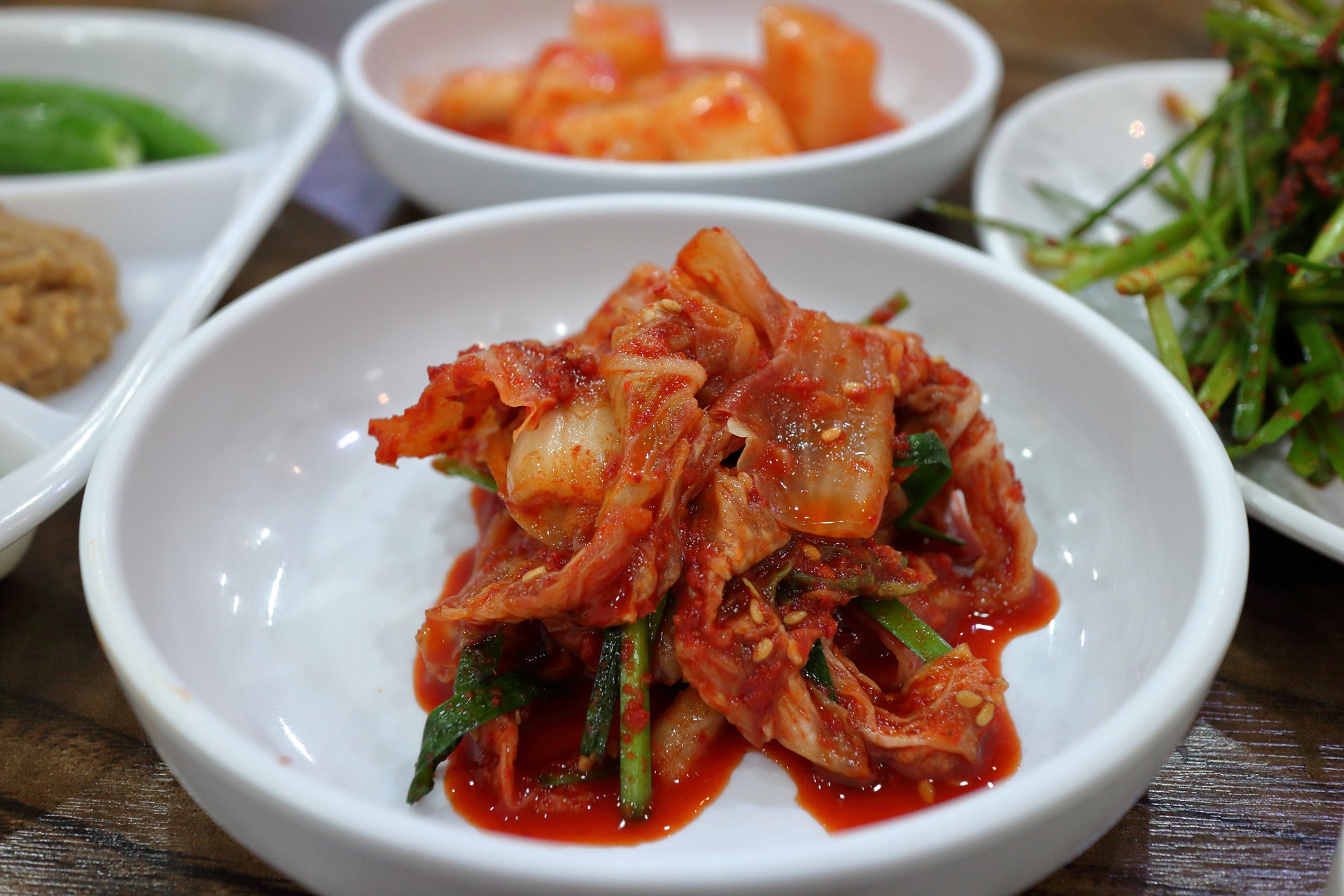 Tacos de lechuga con carne coreana