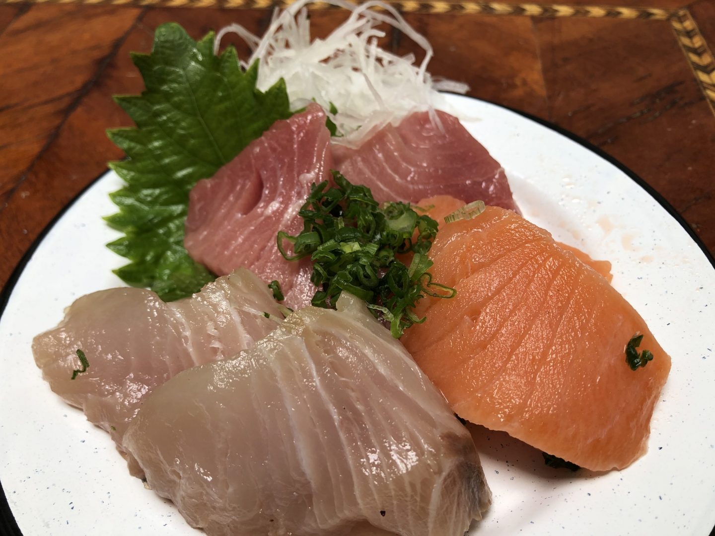 sashimi ryoshi