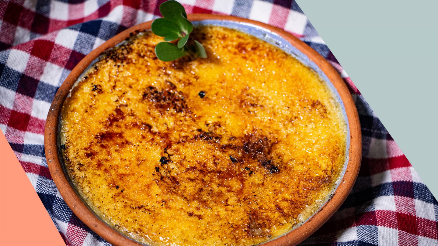 Receta de créme brûlée ¡con sólo cuatro ingredientes! - Animal Gourmet