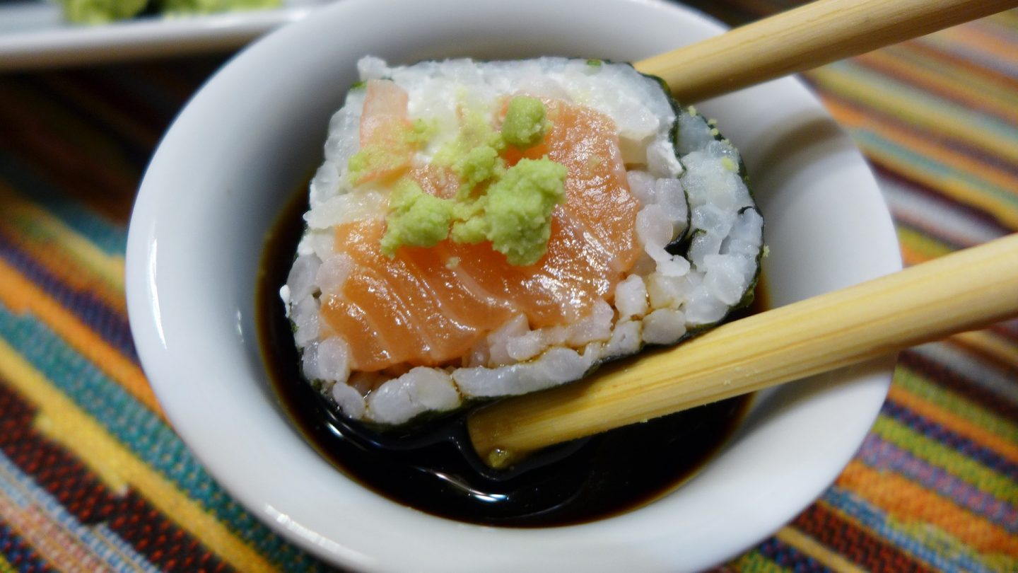 preparar sushi en casa