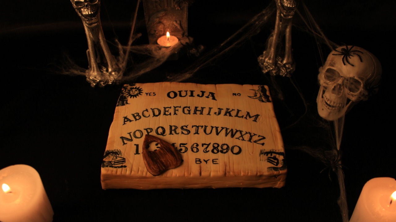 Foto de pastel de Ouija