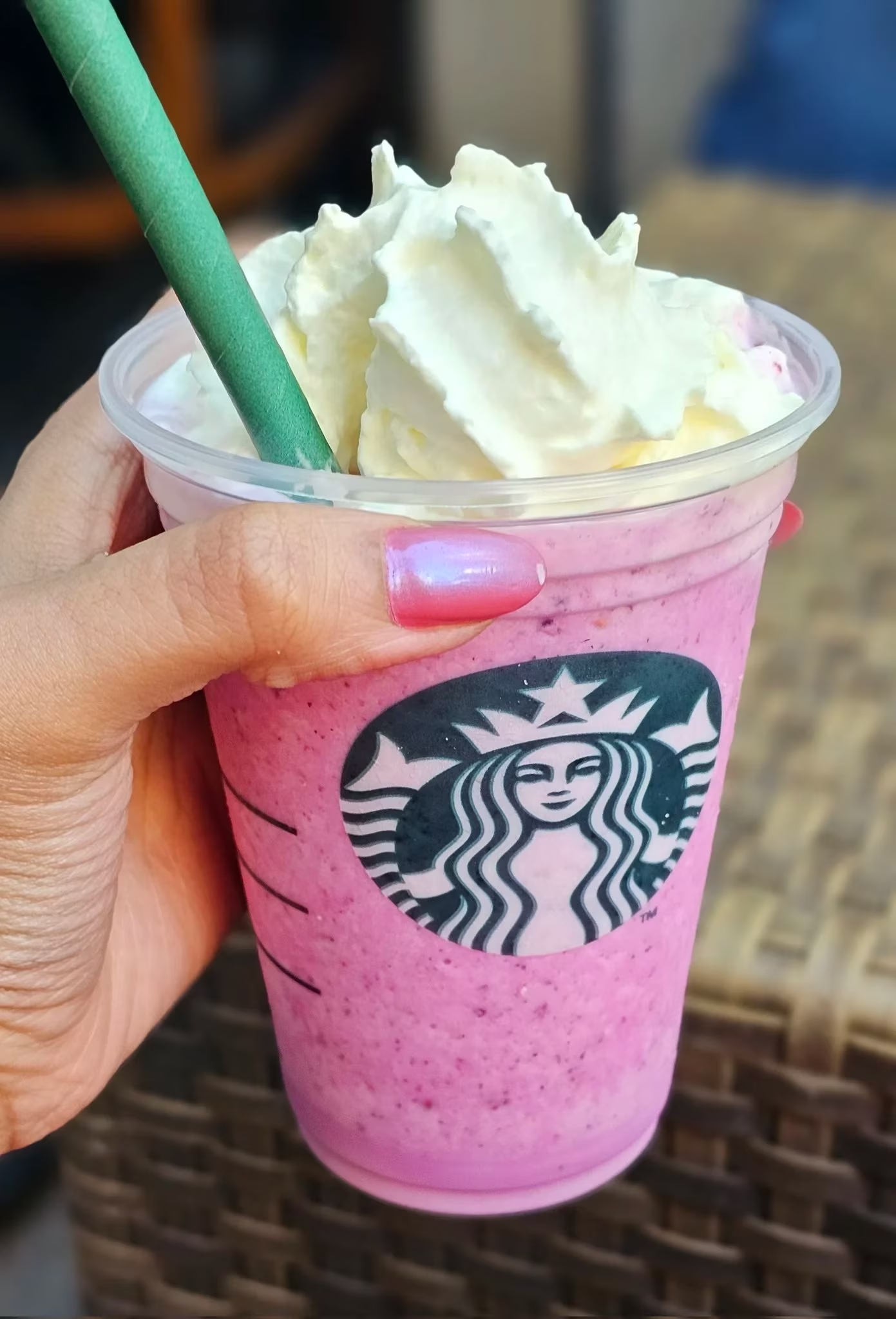 Frappuccino rosa en starbucks