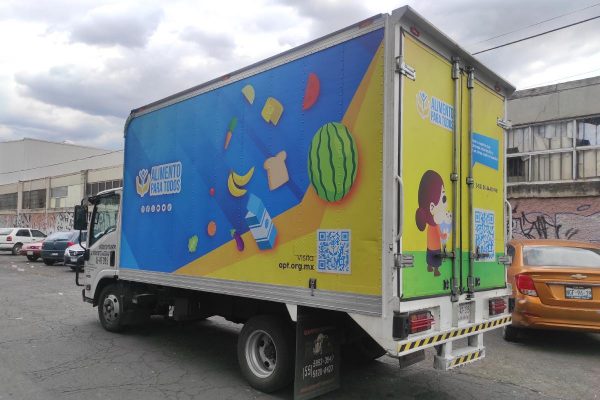 Camión de Alimento para Todos, perteneciente al Banco de Alimentos para Todos.