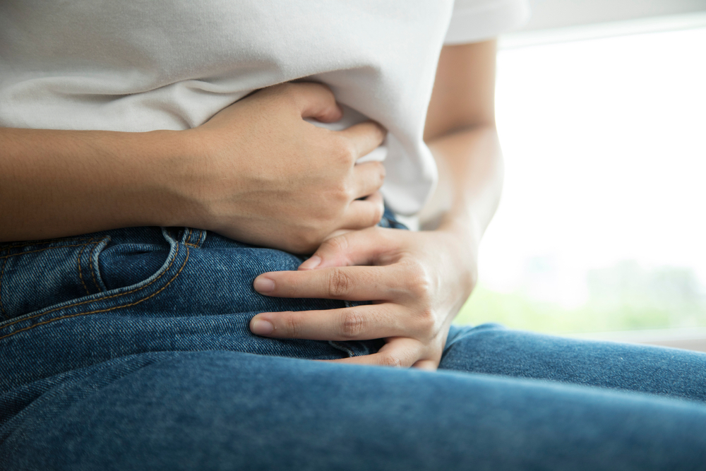 Ya sea por lo que comemos, el estrés o simplemente problemas digestivos, todos hemos estado allí, sufriendo de gases intestinales e hinchazón