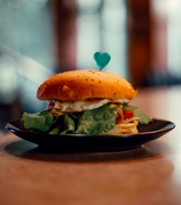 hamburguesa de brócoli una opción saludable