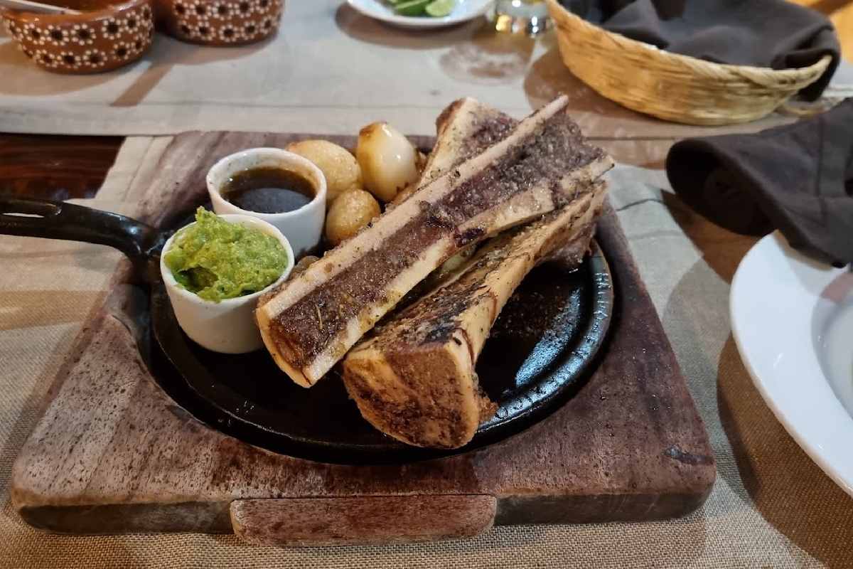 El Restaurante Aquí está Texcoco es una parada obligatoria para escuchar mariachi y comer en CDMX.