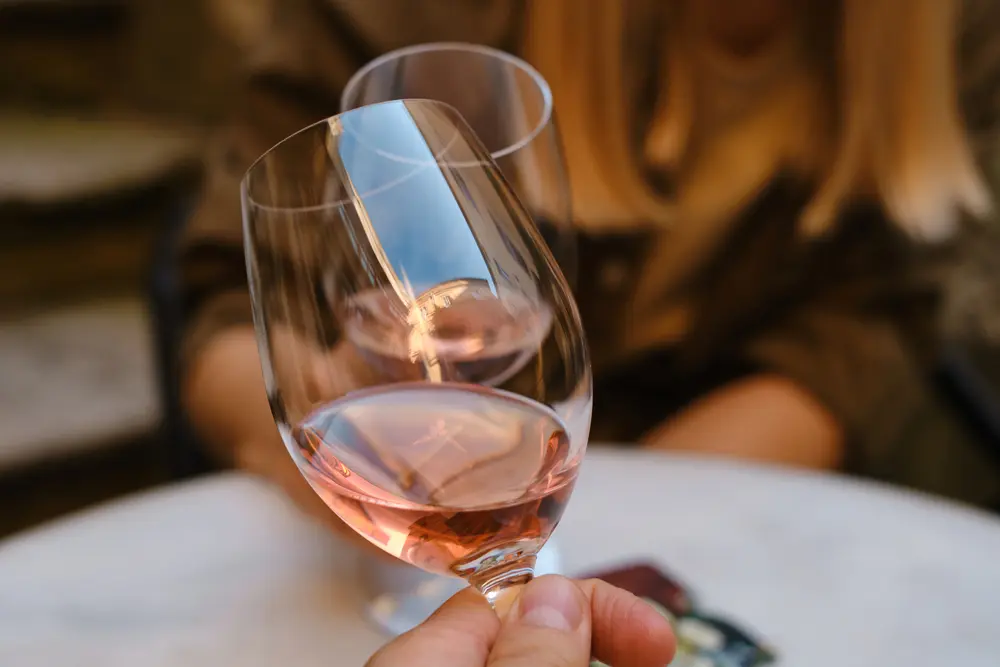 Vino rosado, el comienzo perfecto para iniciarte en el mundo del vino