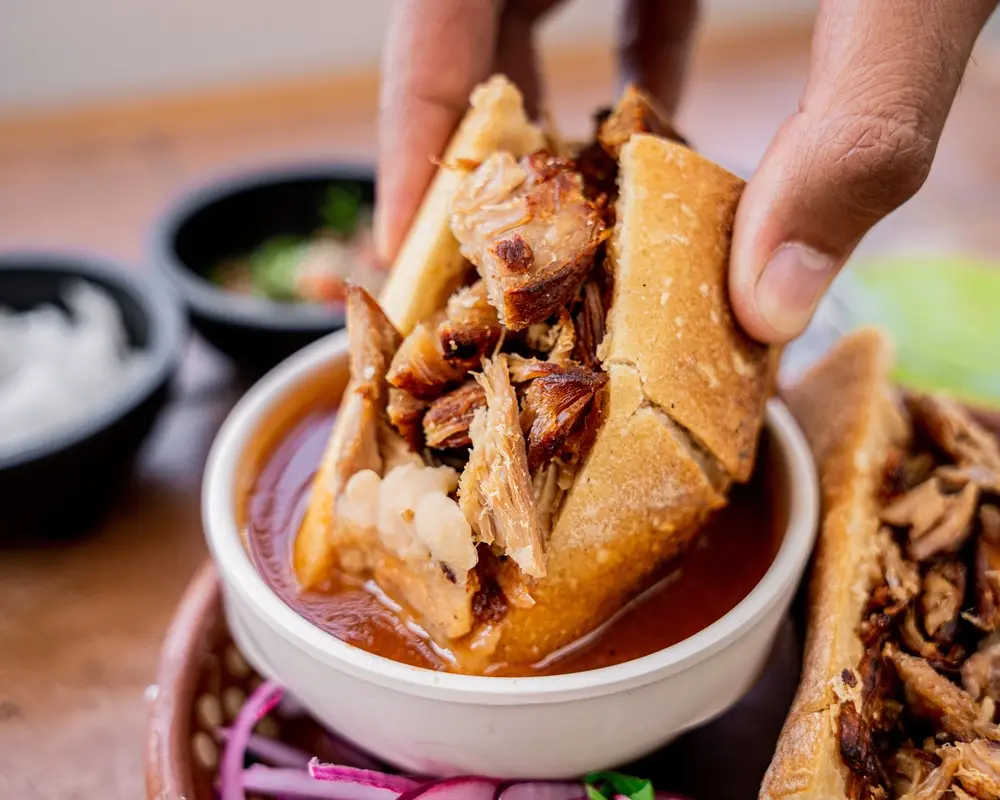 Torta ahogada, México. Mejor sándwich del mundo. Día Internacional del Sándwich