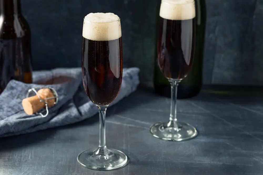 Black velvet cocteles con cerveza navideños