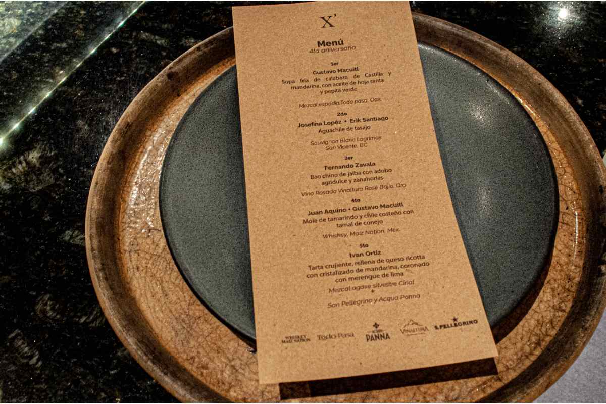 El restaurante XUVA’ celebró su cuarto aniversario con un menú especial que protagonizaron los ingredientes y técnicas de la cocina tradicional y contemporánea.