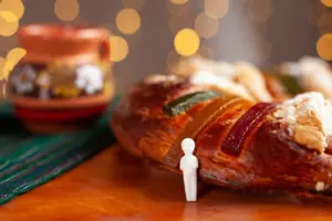 Si encuentras al muñeco del Niño Dios en la Rosca de Reyes significa que fue el propio Niño Dios quien se dejó hallar.