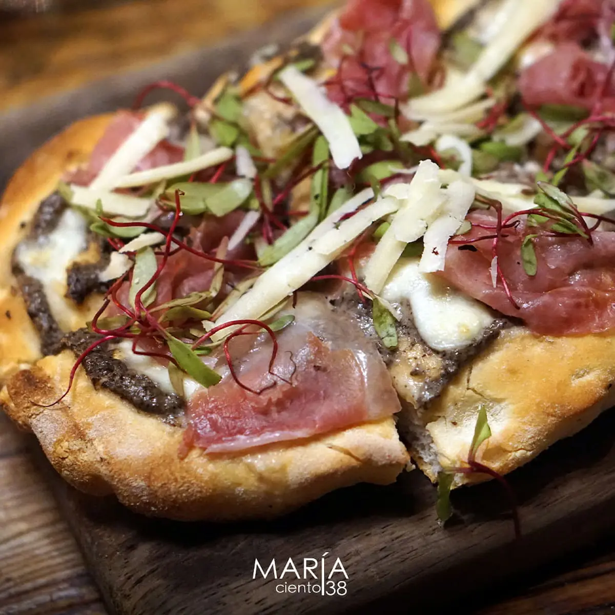 Pizzas de María Ciento 38 / Restaurantes santa maría la rivera