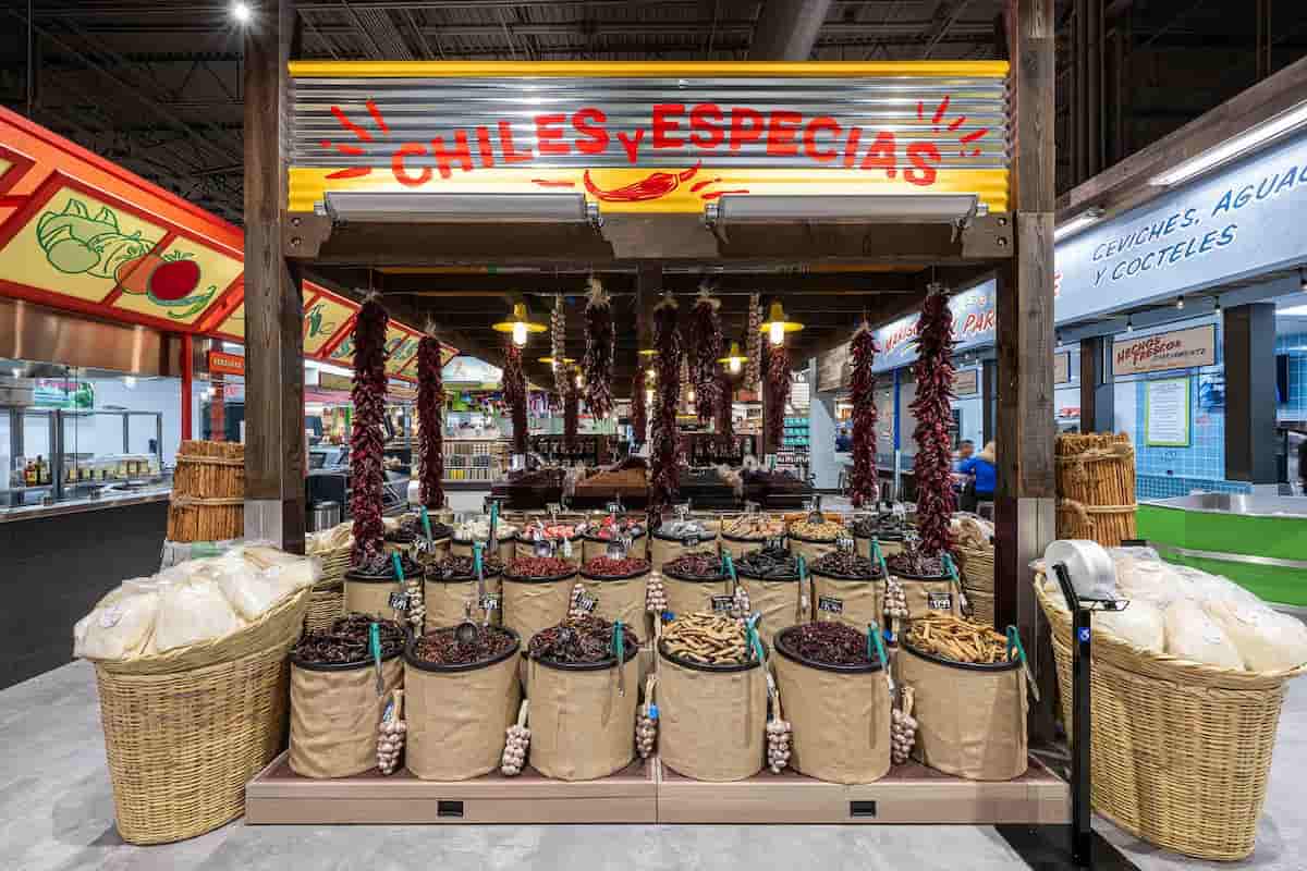 Mercado González en California