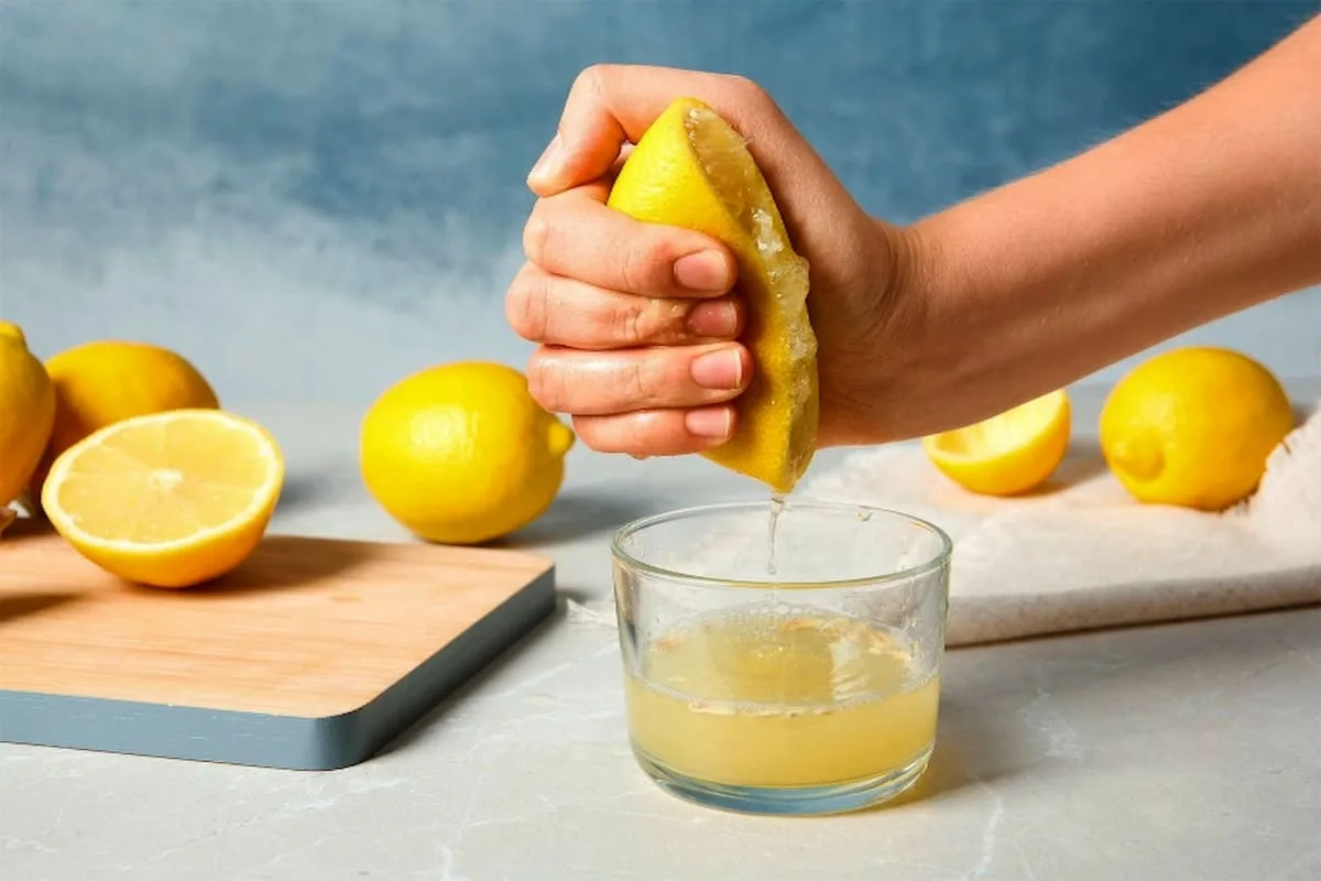 jugo d limón para aguachile verde