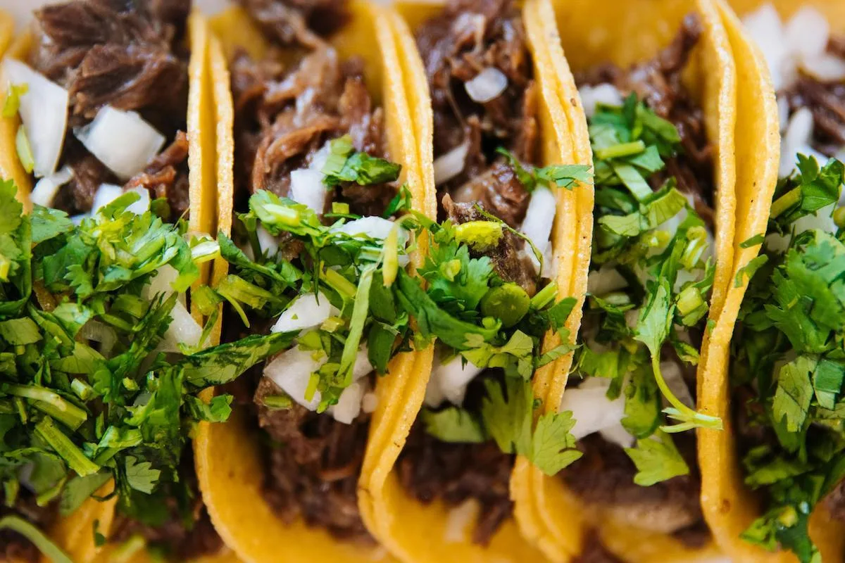 El taco es parte de la gastronomía mexicana y se considera un alimento completo