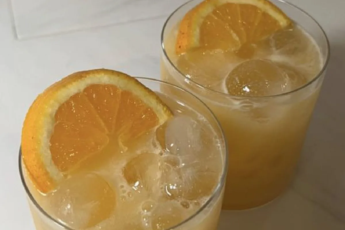 Suero hidratante jugo de naranja y coco