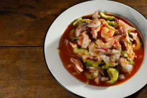 receta de aguachile rojo de camarón