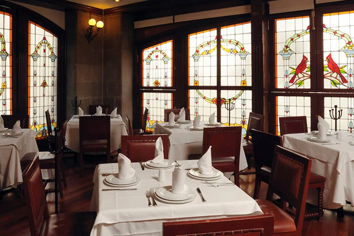 El Cardenal uno de los restaurantes históricos y legendarios de la CDMX