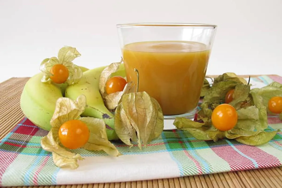 Rica receta de jugo de fruta uchuva. / Foto: iStock