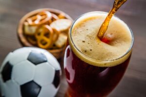 Conoce estos lugares con cervezas artesanales en la CDMX y disfruta de las finales de la Copa America y Eurocopa. / Foto: Shutterstock