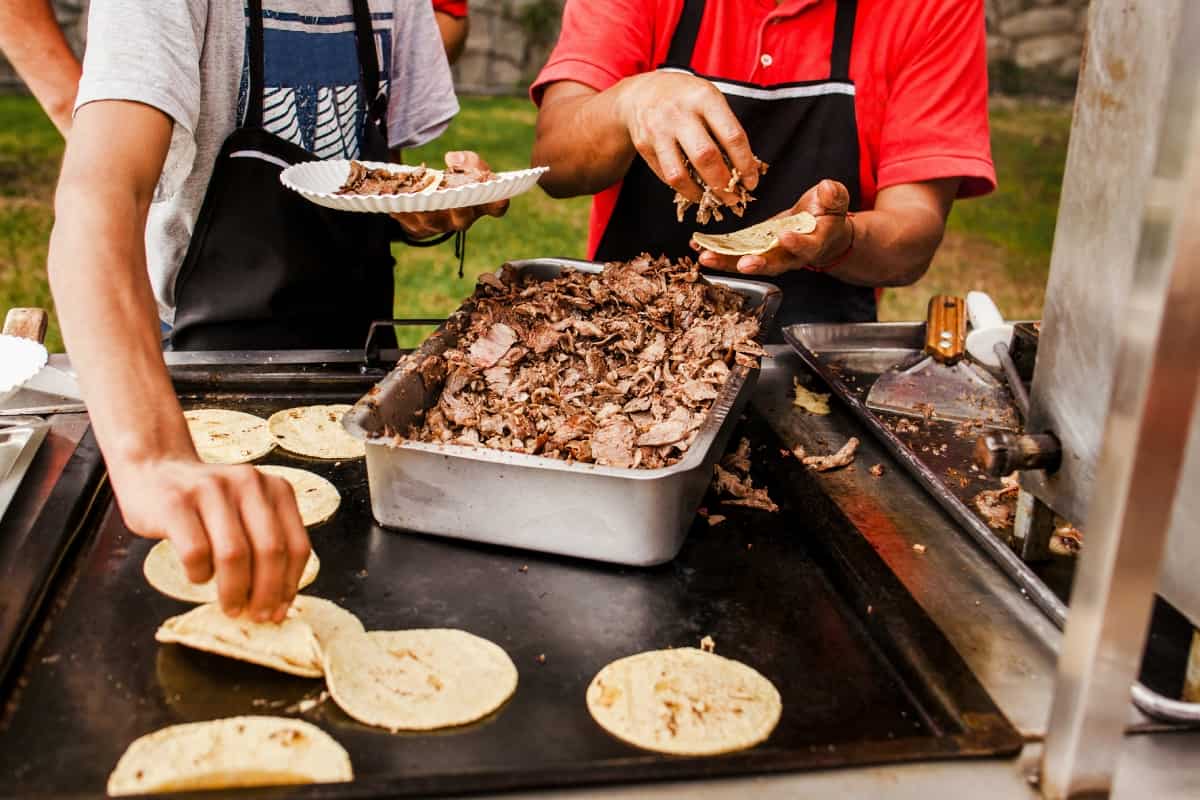 Tacos al pastor: es uno de los tacos más famosos en todo México. / Foto: Shutterstock