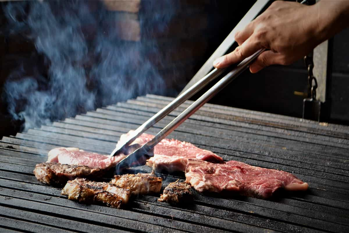 la mejor forma para recalentar carne asada