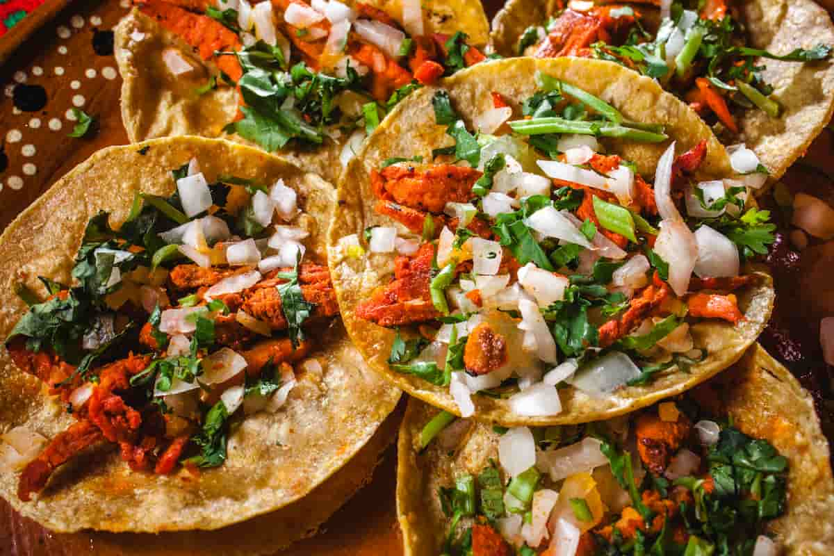 Tacos al pastor para festejar el 15 de septiembre