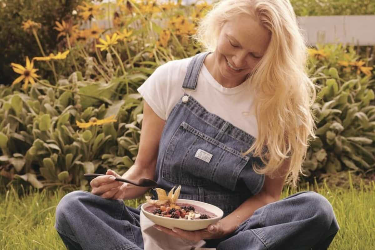 El libro de cocina de Pamela Anderson.