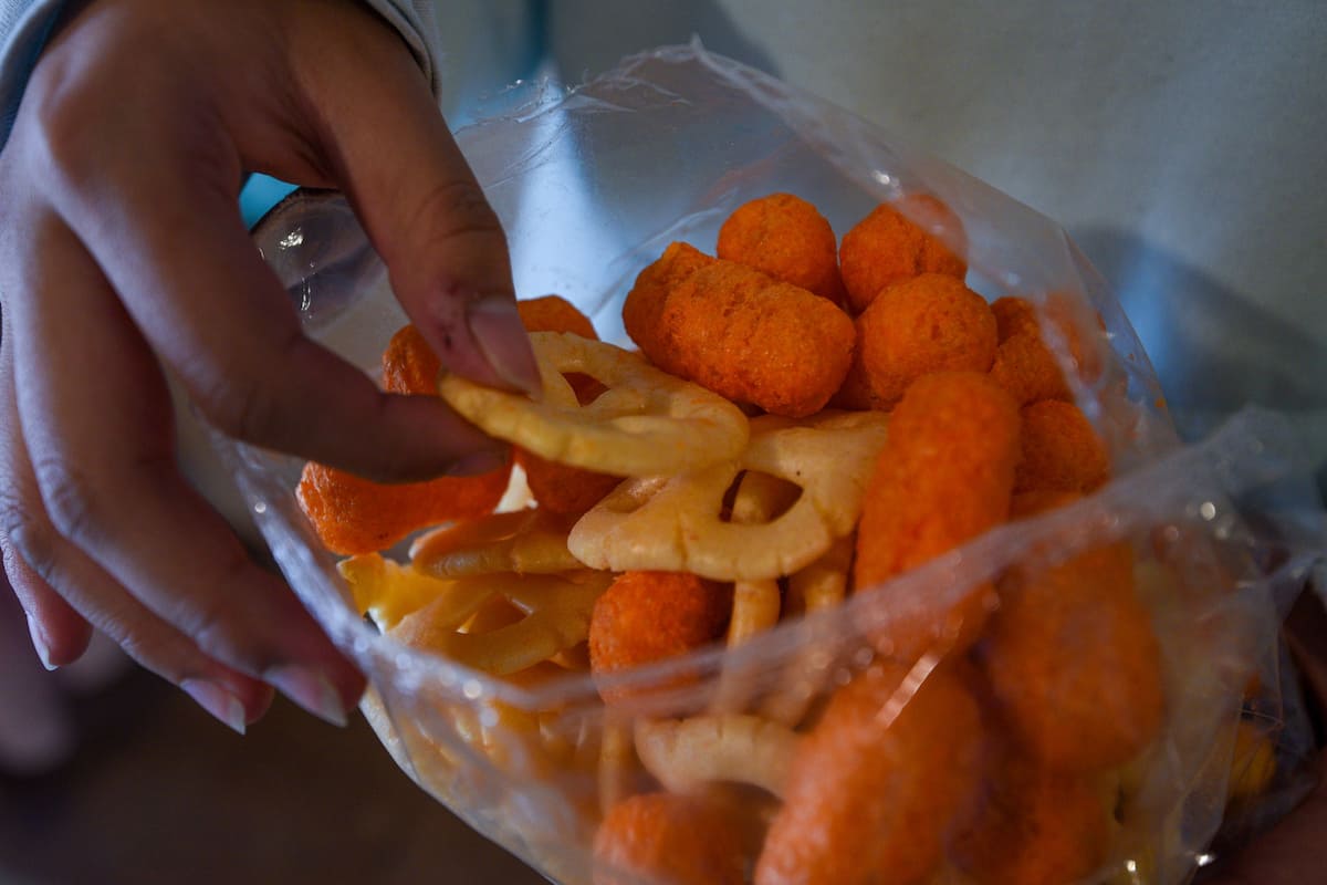 Prohibición a comida chatarra en las escuelas