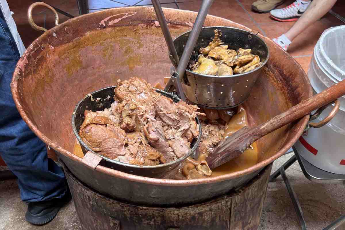 Cazo de cobre para carnitas michoacanas