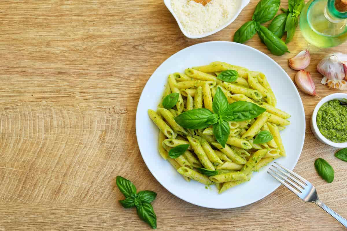 pasta con aguacate receta de una famosa